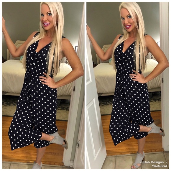 🛍LAST 1! 💕! Polka Dot Cropped Jumpsuit! - Picture 3 of 3